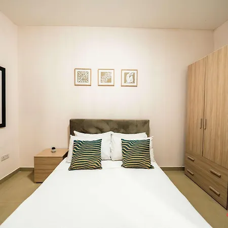 A Stylish Seaside In *