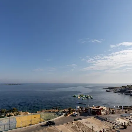 A Stylish Seaside * 圣保罗湾城